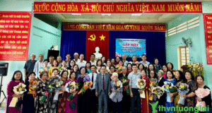 ong-ngoai-em-la-nha-giao-da-ve-huu